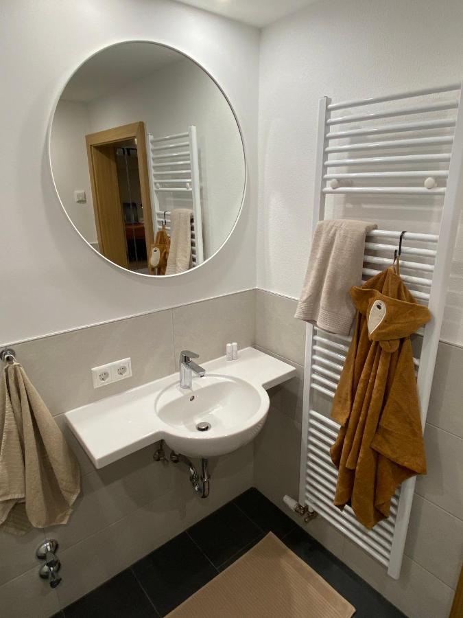 Ribisel Apartments Fuer Familien - Alpentherme Inklusive! Бад Хофгаштайн Экстерьер фото